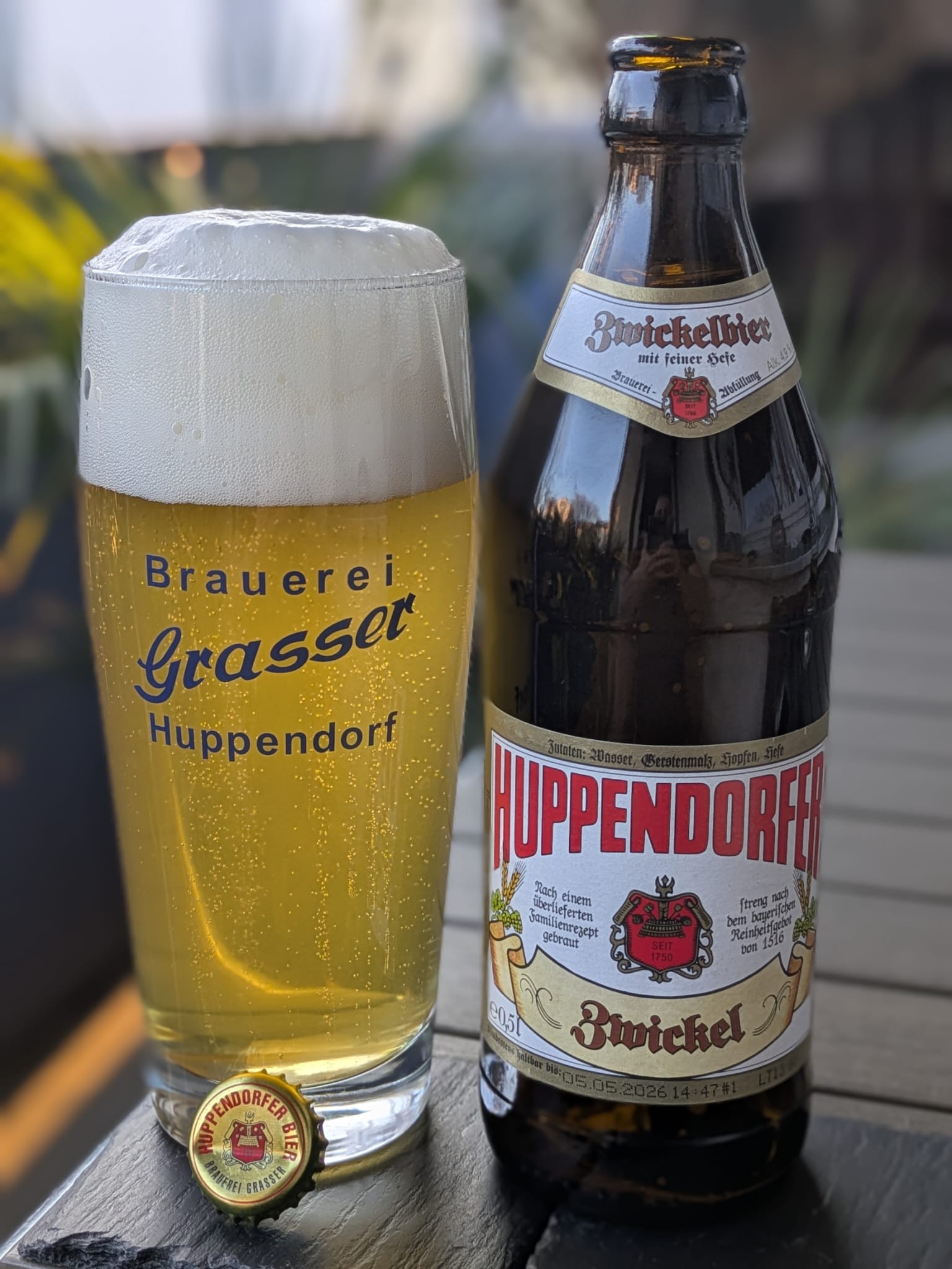 Bierprobe Huppendorfer Zwickel der Brauerei Grasser vom FrankenBierFreund
