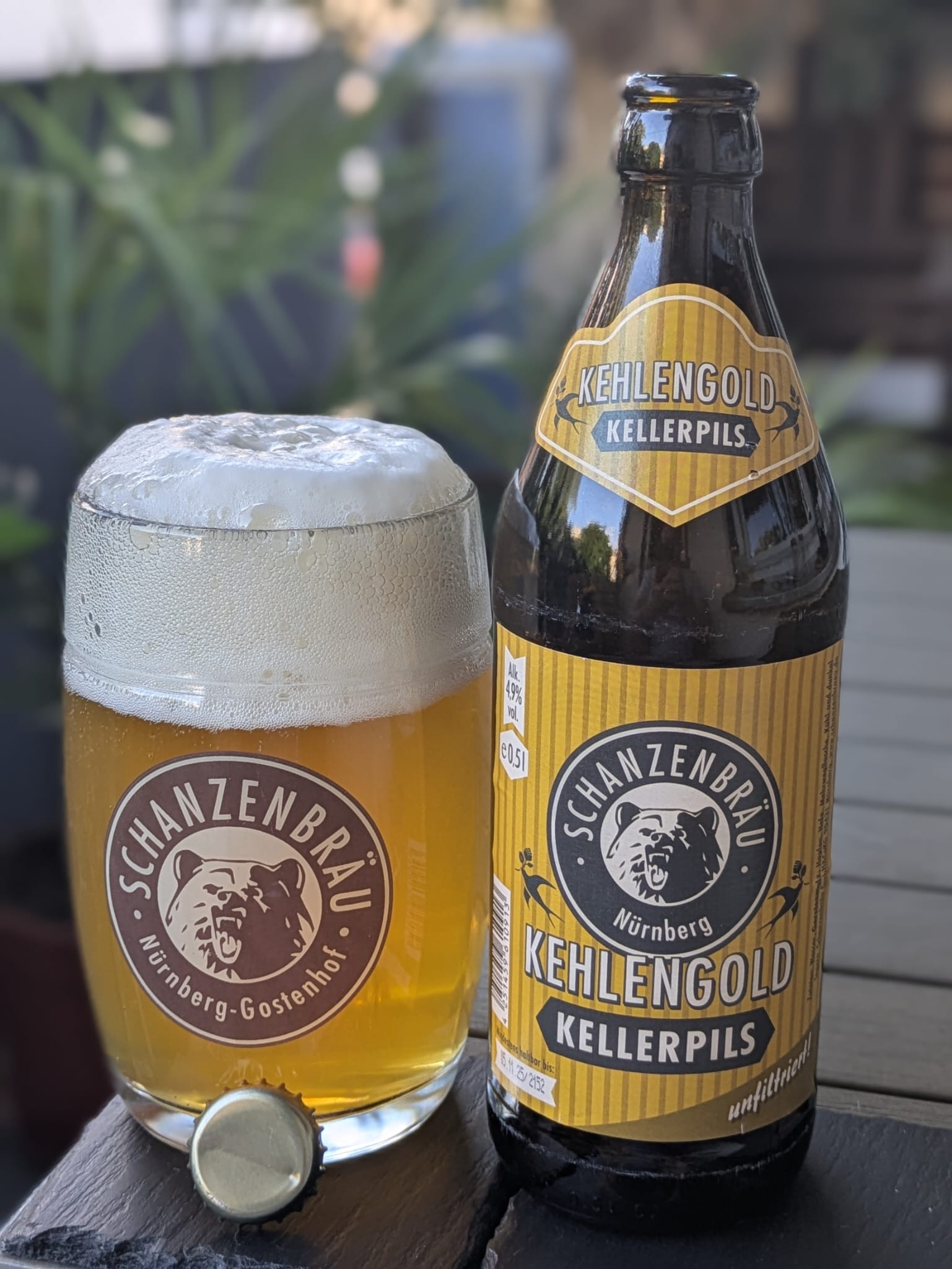 Bierprobe Kehlengold Kellerpils der Brauerei Schanzenbräu von FrankenBierFreund