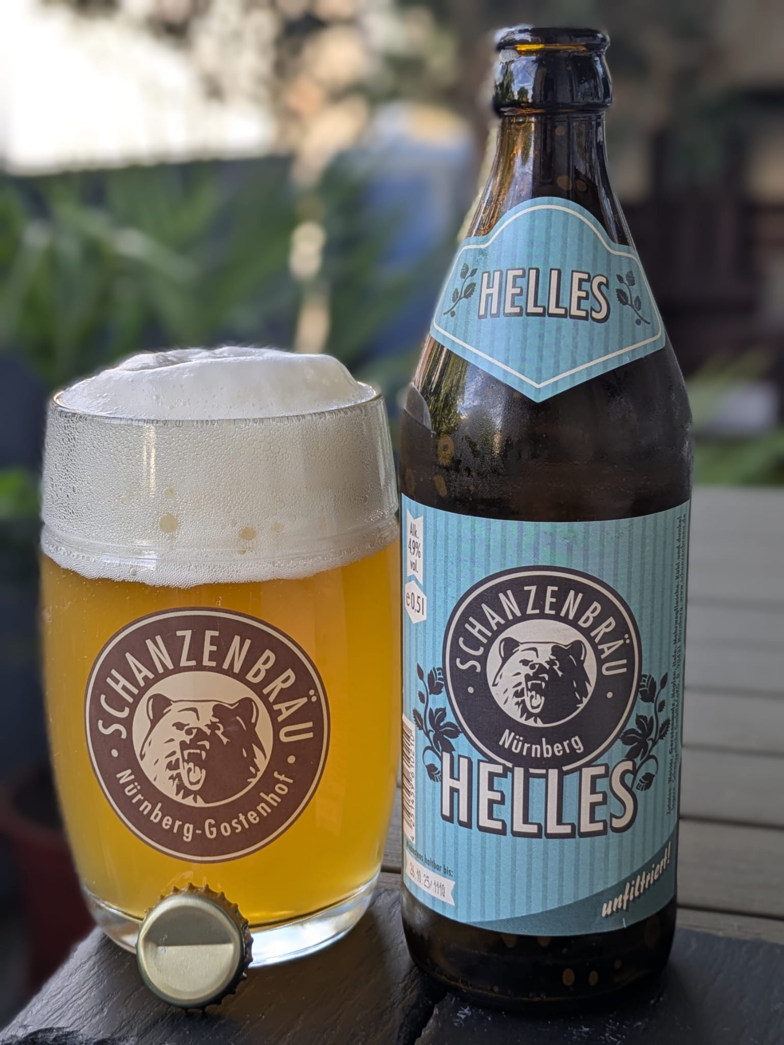 Bierprobe Helles der Brauerei Schanzenbräu von FrankenBierFreund