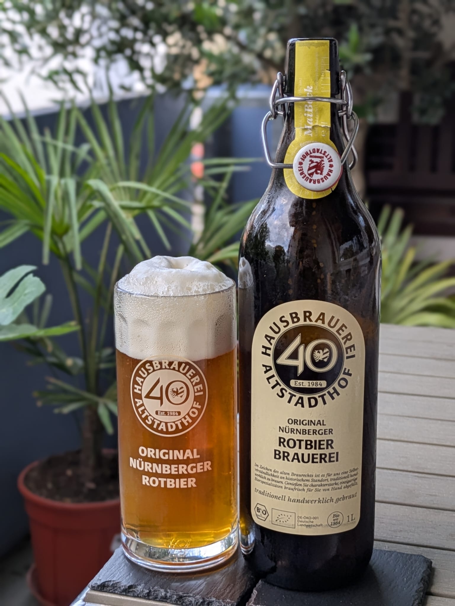 Bierprobe Maibock der Hausbrauerei Altstadthof von FrankenBierFreund