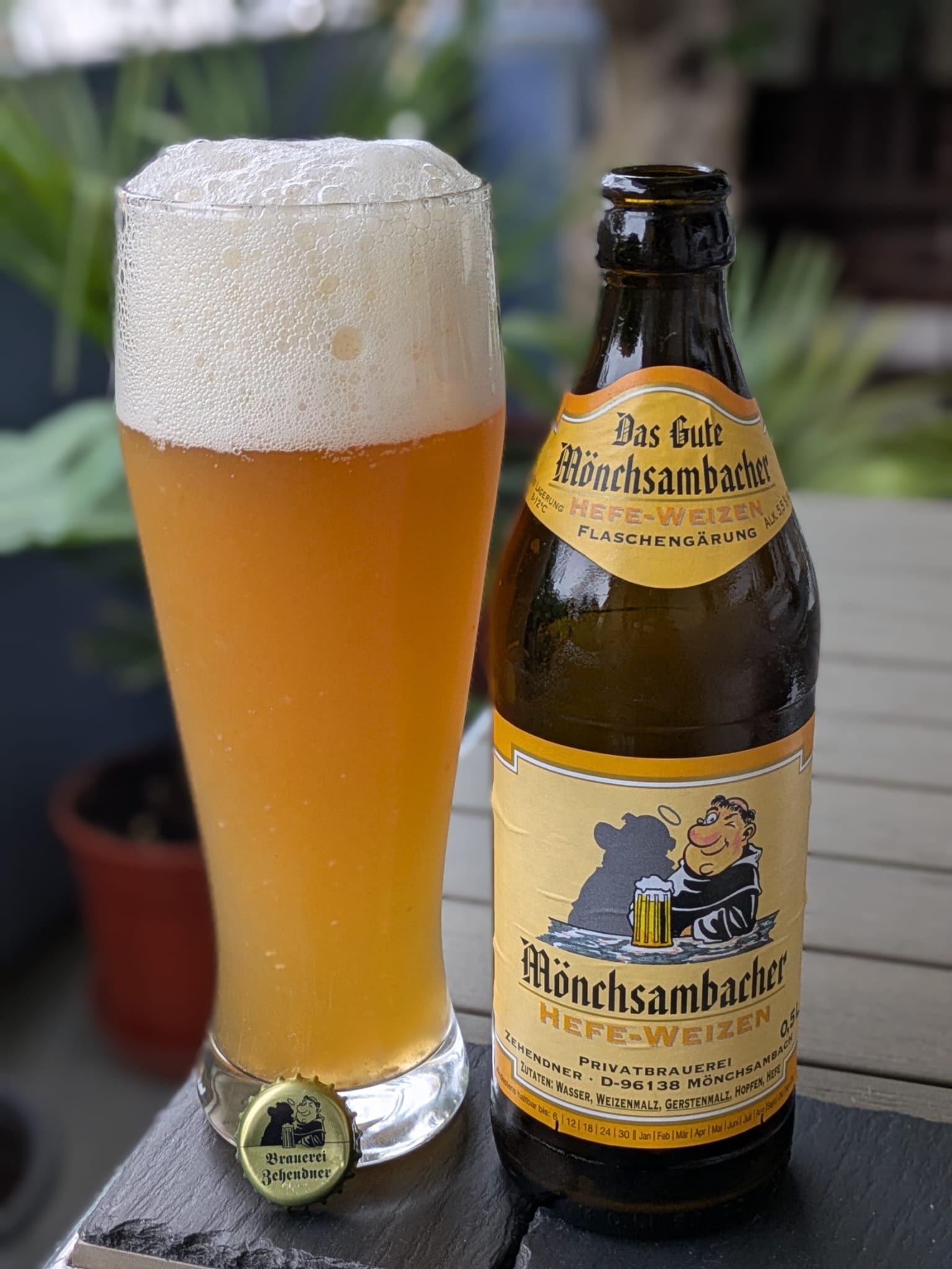 Bierprobe Mönchsambacher Hefe-Weizen der Brauerei Zehendner von FrankenBierFreund