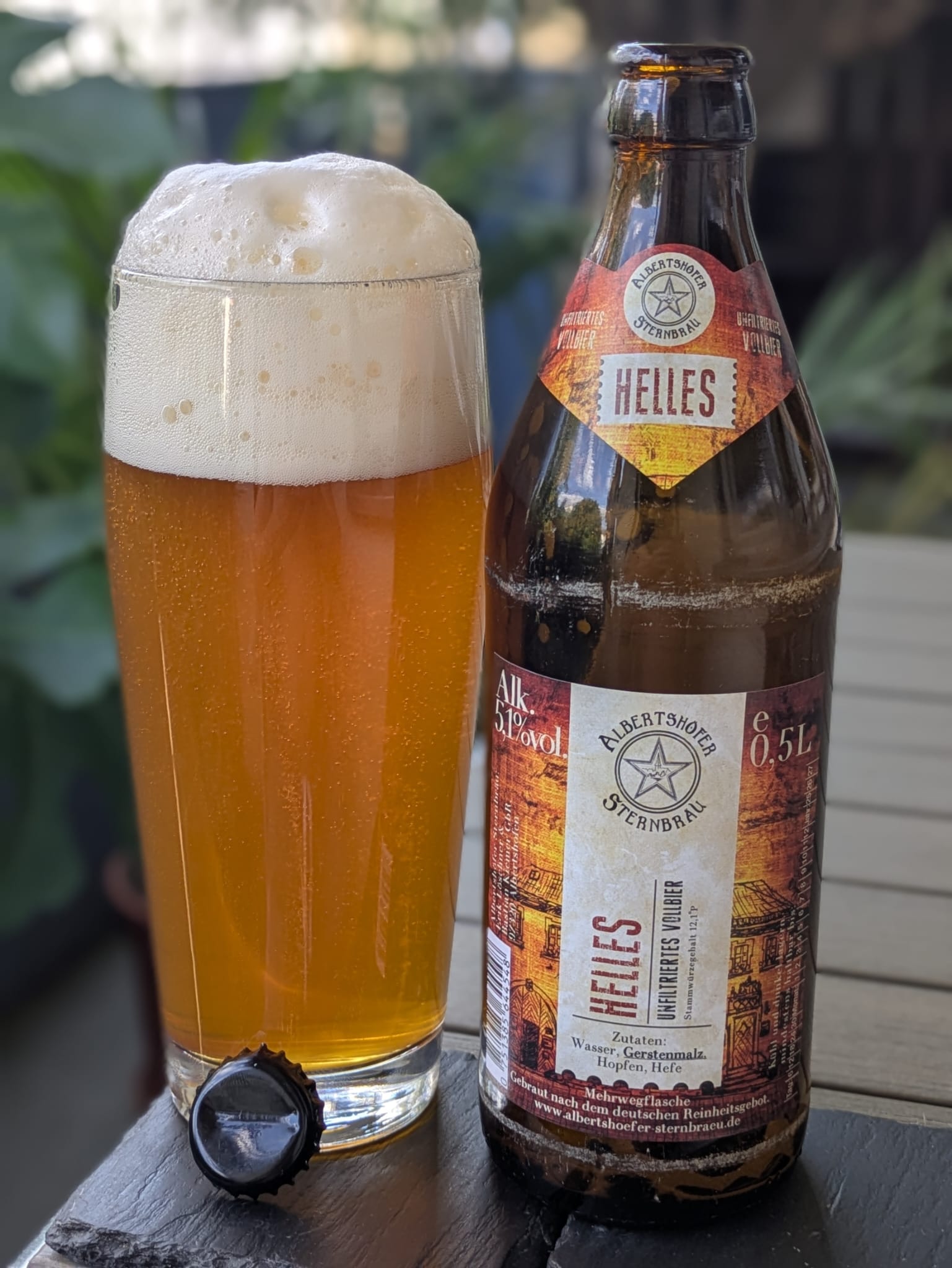 Bierprobe Helles der Albertshöfer Sternbräu von FrankenBierFreund